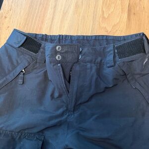 Women’s The North Face HyVent Snow Pants – Medium